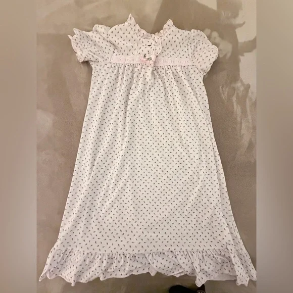 Laura Dale Pink Rosebud Traditional Peignoir Set - Picture 4 of 8